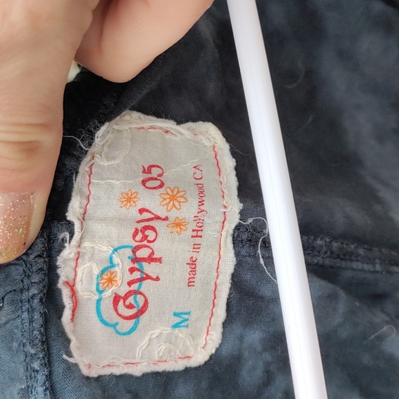 Adorable cross front tank top by Gypsy 05... - Picture 3 of 3